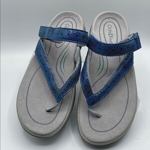 OrthoFeet Blue Snake Print Sandals, size 9.5